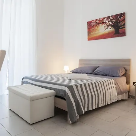 Appartamento San Nicola Trilocali Vgm *